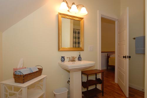 best place to stay in nashville